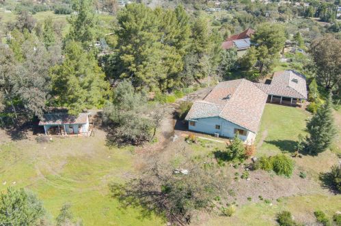 2695 Calle De Compadres, Alpine, CA 91901-3606