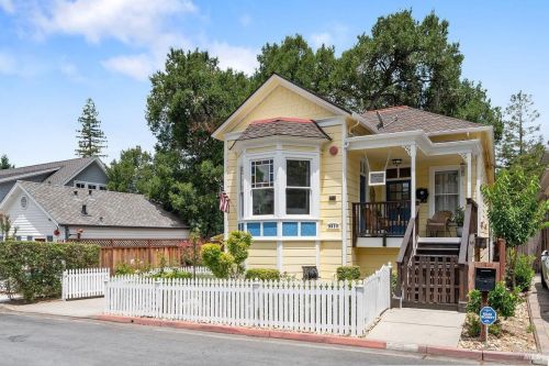 14650 6th St, Saratoga, CA 95070-6056