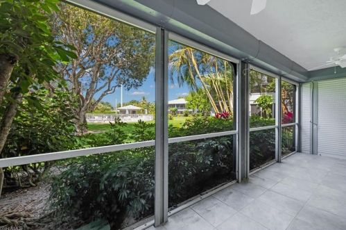 3300 Binnacle Dr, Naples FL  34103-4168 exterior