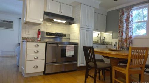 68 Noble Ave, Milford CT  06460-4716 exterior