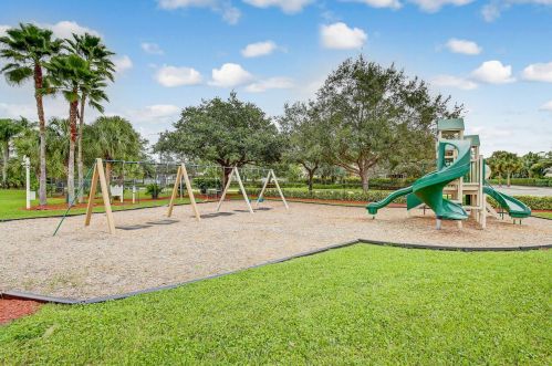 1109 Egret Cir, Jupiter FL  33458-8315 exterior