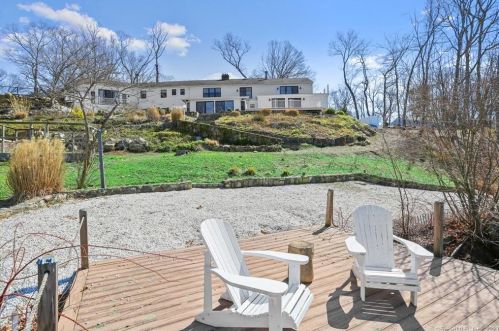 26 Pinnacle Rock Rd, Stamford, CT 06903-3133