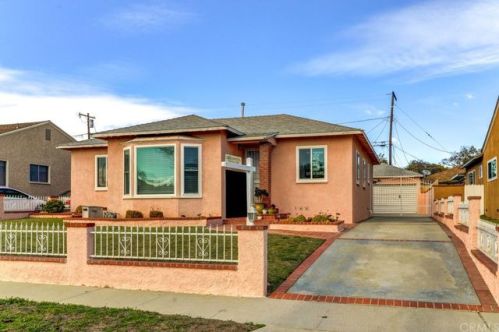 5871 Denmead St, Lakewood, CA 90713-1834