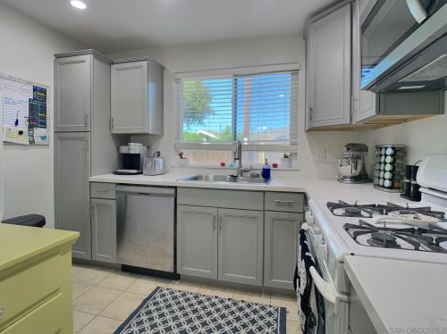 1644 Stone Edge Cir, El Cajon CA  92021-2974 exterior