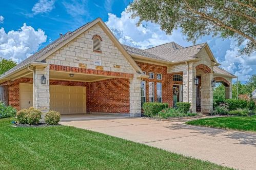 4002 Hans St, Pearland, TX 77584-1804