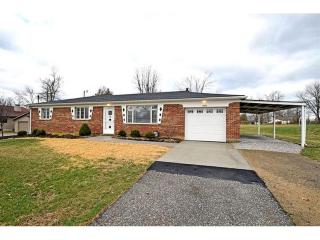 3995 Austin Dr, Cincinnati, OH 45255-4902