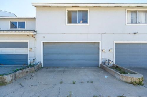 967 Hilby Ave, Seaside CA  93955-5358 exterior