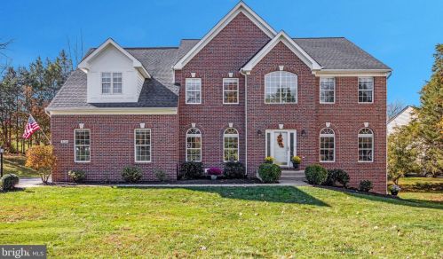 8008 Buschwood Mews, Gainesville, VA 20155-2896