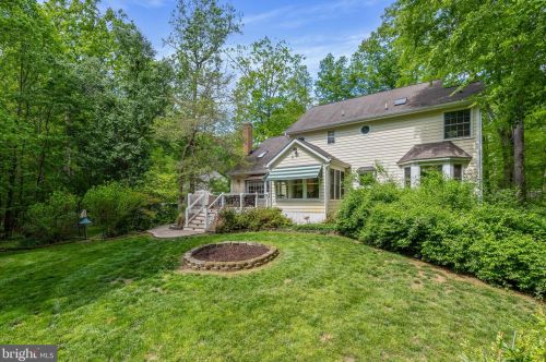 8100 Davmar Ln, Fredericksburg VA  22407-2151 exterior