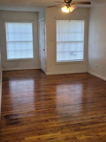 304 Williams Ave, Cleburne, TX 76033-9219