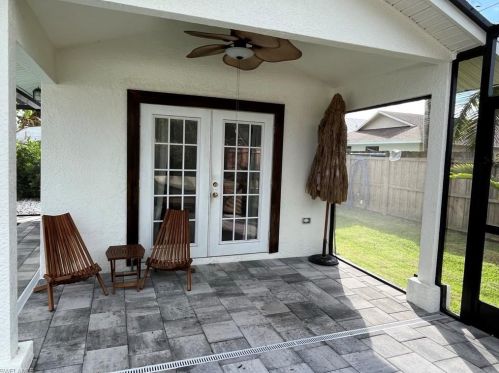 772 104th Ave, Naples FL  34108-3229 exterior