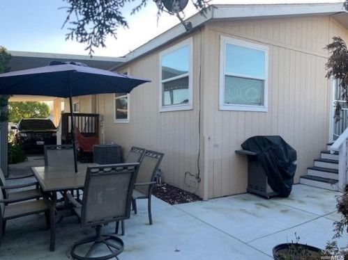 1114 Dale Ct, Santa Rosa CA  95401-4448 exterior