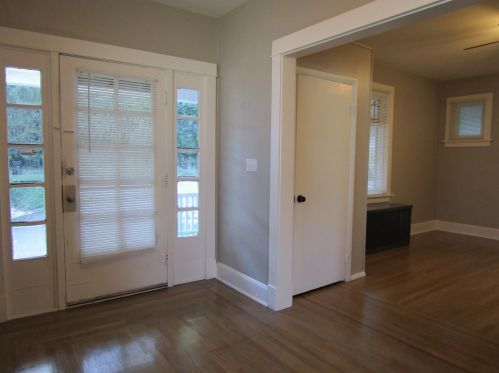 1916 Brinkmeier Ave, Cincinnati, OH 45225-1910