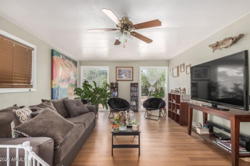 4722 Wahalla Ln, Glendale AZ 85308-7081 exterior