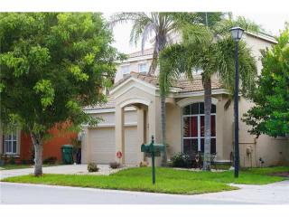 15730 48th Dr, Hollywood, FL 33027-5649