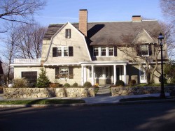 169 Franklin St, Newton, MA 02458-2413