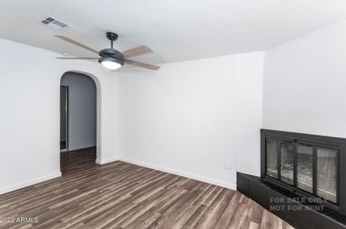 3044 39th Ave, Phoenix AZ 85029-3117 exterior