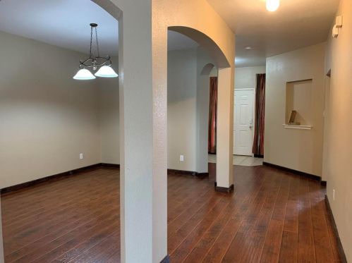 9209 Masse Ct, Aubrey TX  76227-5722 exterior