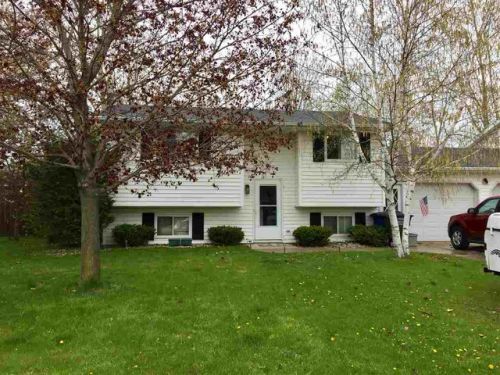 710 Carol Ln, Angelica, WI 54162-9433