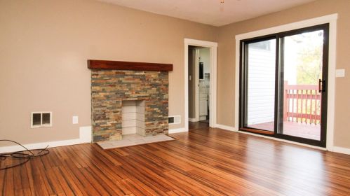 729 Boggs Ave, Pittsburgh PA  15211-2335 exterior