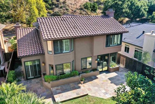 4914 Caminito Vista Lujo, San Diego CA 92130-2861 exterior