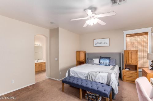 2546 Sunnyvale Ave, Gilbert AZ  85295-2066 exterior