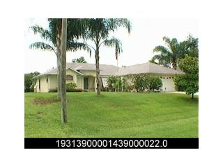 103 Karrigan St, Sebastian, FL 32958-6719