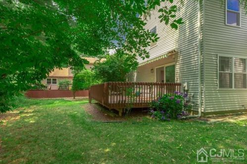 1 Jamison Ct, East Brunswick NJ  08816-3585 exterior