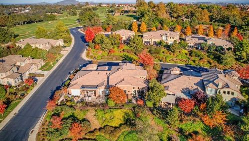 404 Syrah Ct, Folsom CA  95762-7715 exterior