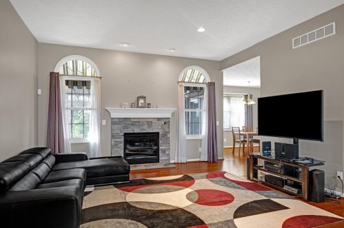 4291 Hanley Rd, Cincinnati, OH 45247-5050