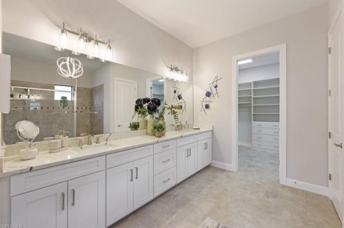 9243 Rialto Ln, Naples FL  34119 exterior