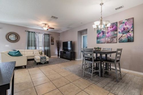 1708 Palm Warbler Ln, Ruskin, FL 33570-7958