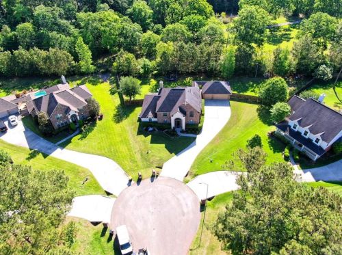 12403 Hawkin Ct, Magnolia, TX 77354-4913