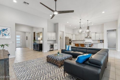 5534 Oyer Ln, Cave Creek AZ  85331-2544 exterior