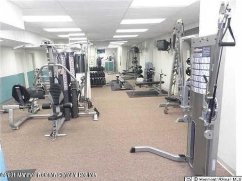 1 Scenic Dr, Monmouth Hills NJ  07732-1329 exterior