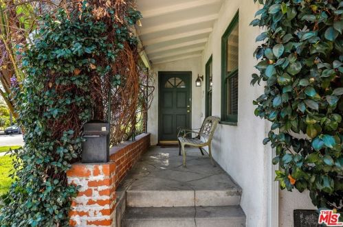 5515 Denny Ave, North Hollywood, CA 91601-2812