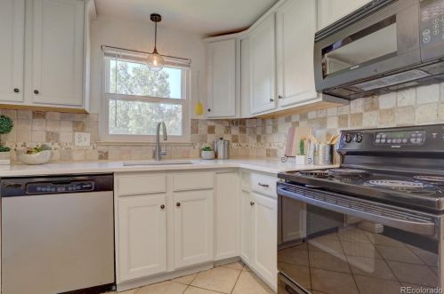 1334 Xavier St, Denver CO 80204-1019 exterior