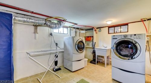 12 Hickory St, Cranford NJ  07016-3045 exterior