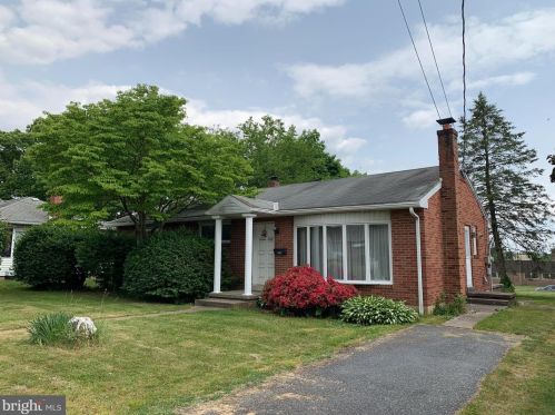 1660 Caracas Ave, Swatara, PA 17033-1109