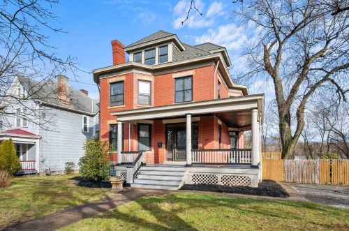 240 Steuben St, Pittsburgh, PA 15205-2502