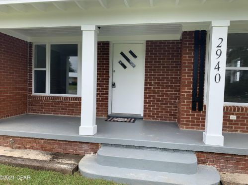 2940 Dogwood St, Marianna FL  32446-3215 exterior