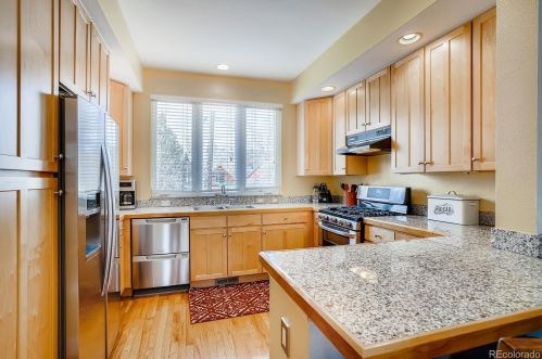 1633 Franklin St, Denver CO 80205-3967 exterior