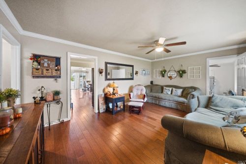 266 Hillcrest Ave, Benicia CA  94510-2225 exterior