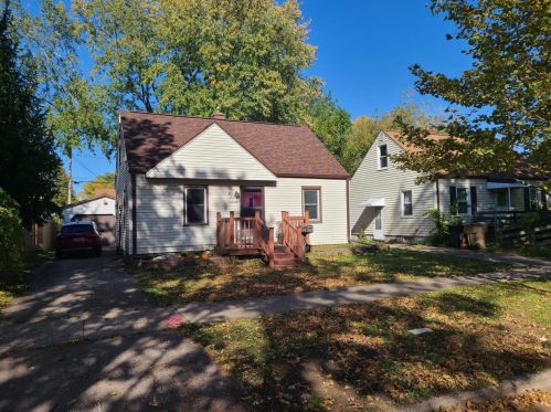 2618 Coolidge St, Madison, WI 53704-4509