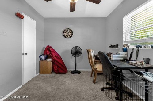 3706 Sutton Dr, Orlando FL  32810-2337 exterior