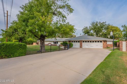 8051 15th Ave, Phoenix, AZ 85021-5401