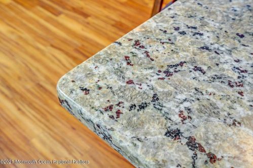 271 Kearney Ave, Pelican Island NJ  08751-1822 exterior