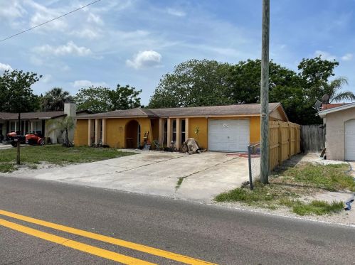 11035 Zimmerman Rd, Port Richey, FL 34668-2254