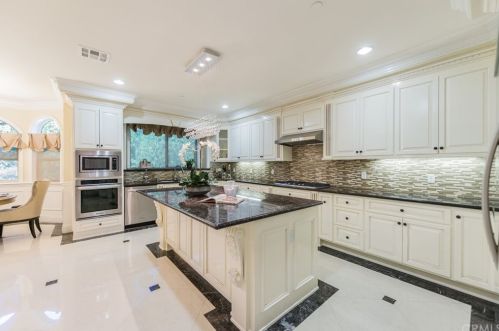 5735 Primrose Ave, Temple City CA  91780-2508 exterior