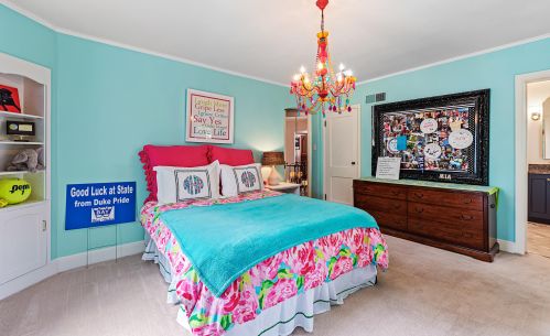 4749 Cramer St, Milwaukee WI 53211-1228 exterior